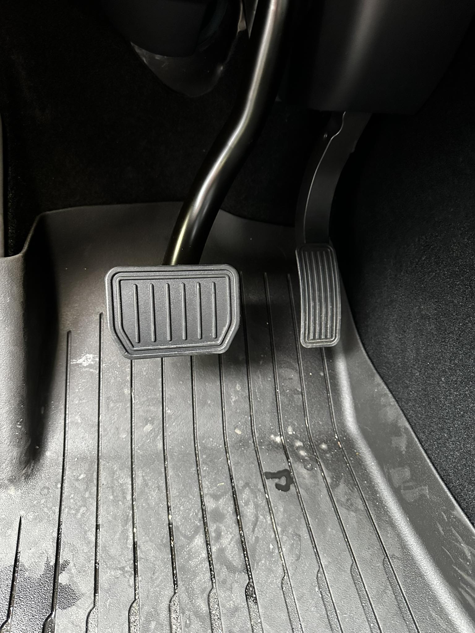 Tezland Tesla aukahlutir Model Y 3 performance pedalara 1